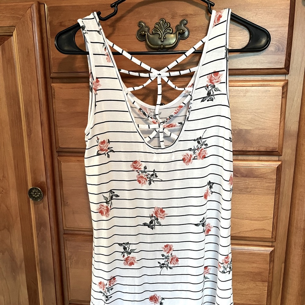 Open back tank